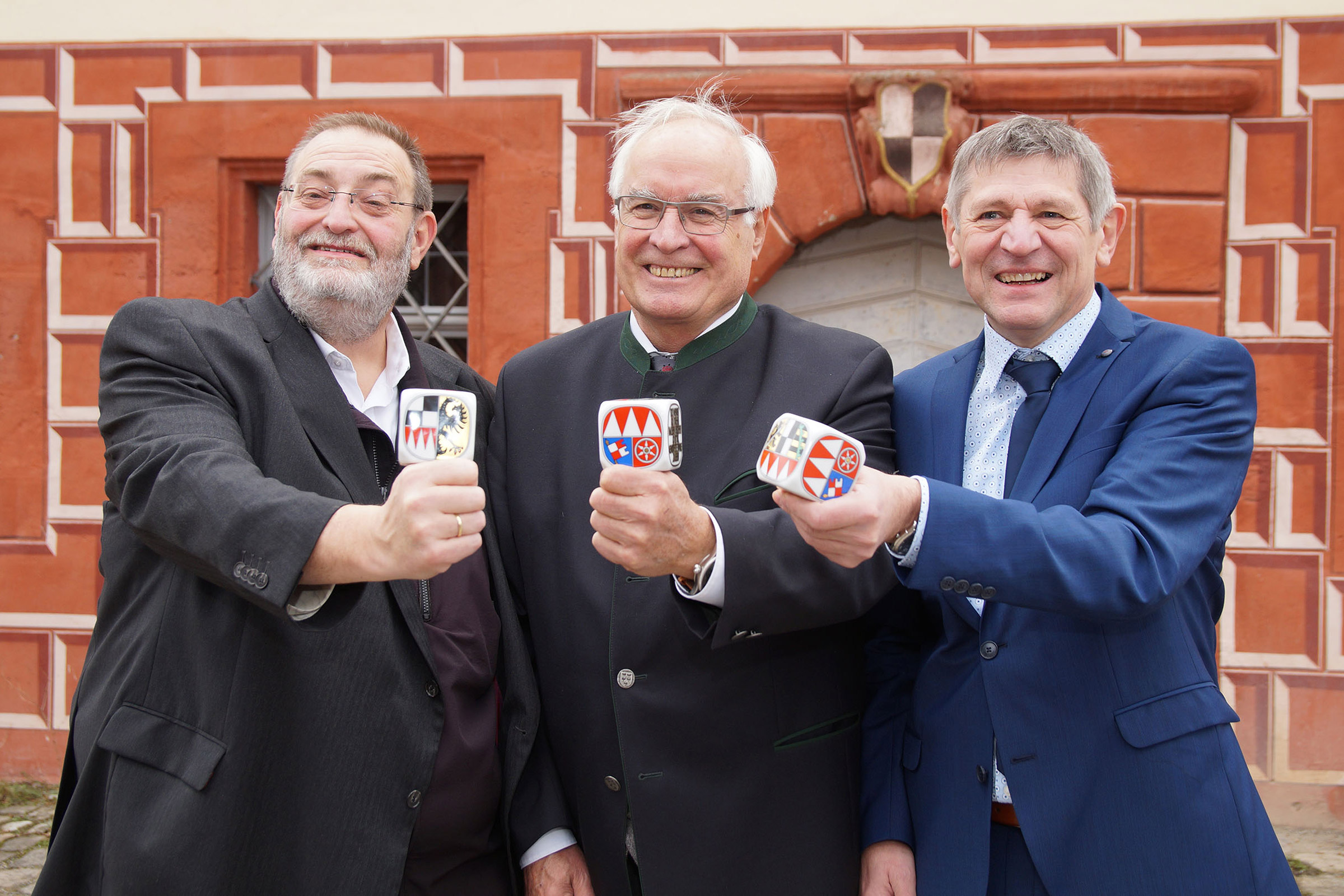 von links: Hans-Peter Mattausch, Dinkelsbühl, Karl-Heinz Wolbert, Willanzheim und Franz Besold, Weismain (Foto: Regierung von Mittelfranken)